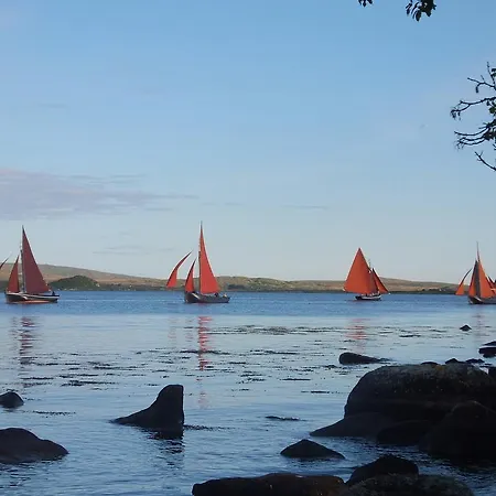 فندق مبيت وإفطار Rush Lake House