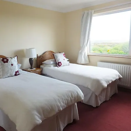 فندق مبيت وإفطار Rush Lake House 3*