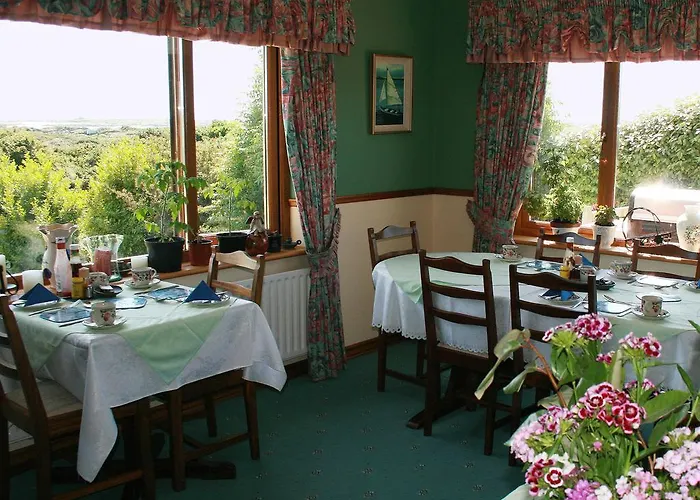 Rush Lake House 3*